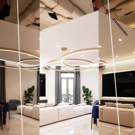 Luxury Penthouse In Downtown * Budapest